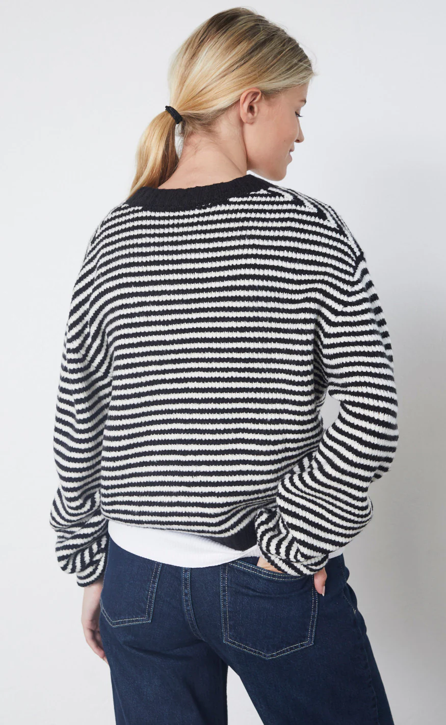 Sisters Point Cardigan - Helva - Black/Cream - Image 3