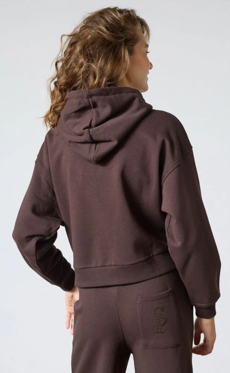 Sisters Point Sweatshirt - Vemia - Brown - Image 10