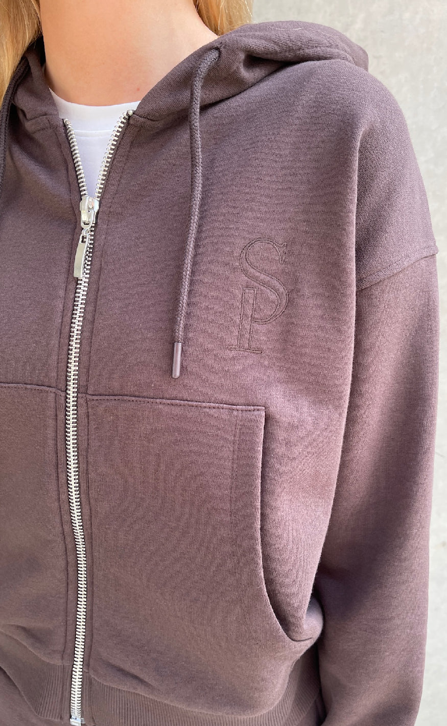 Sisters Point Sweatshirt - Vemia - Brown - Image 2