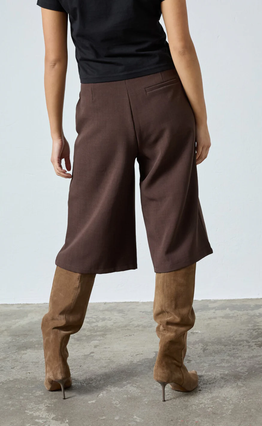 Sisters Point Shorts - Great-L.SHO2 - D. Chocolate - Image 5