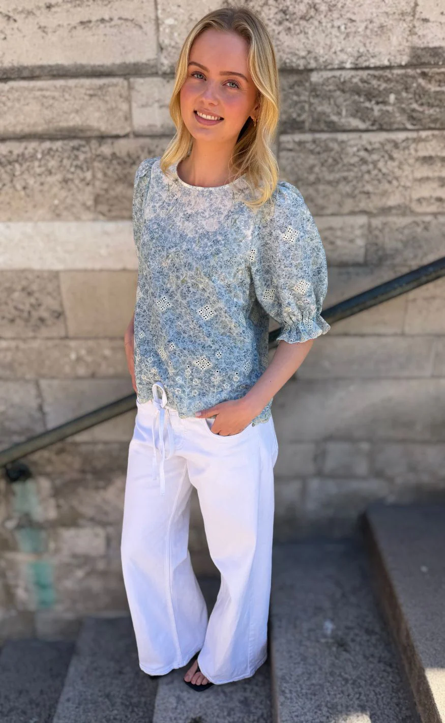 Sisters Point Bluse - ESTER-TOP - Cream Flowers - Image 3