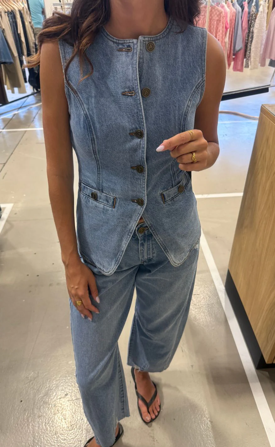 Sisters Point Vest - Fela-VE - L. Denim - Image 9