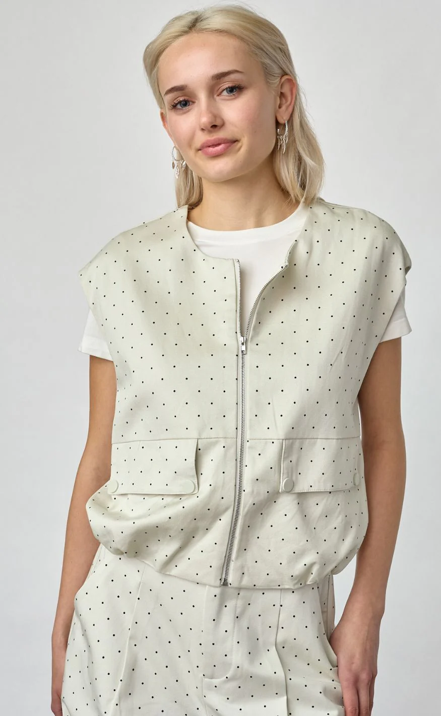 Sisters Point Vest - GARWIN-VE7 - Ivory Dot - Image 2