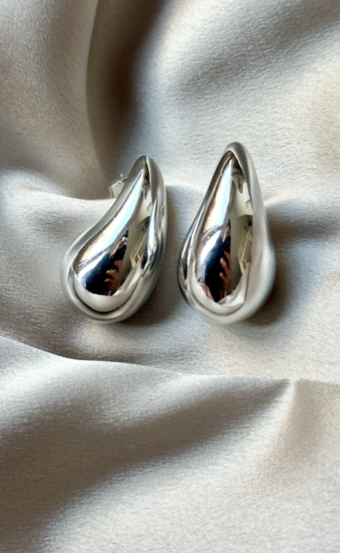 Smykkeli Copenhagen Øreringe - Dakota Drop - Silver Colour - Image 5