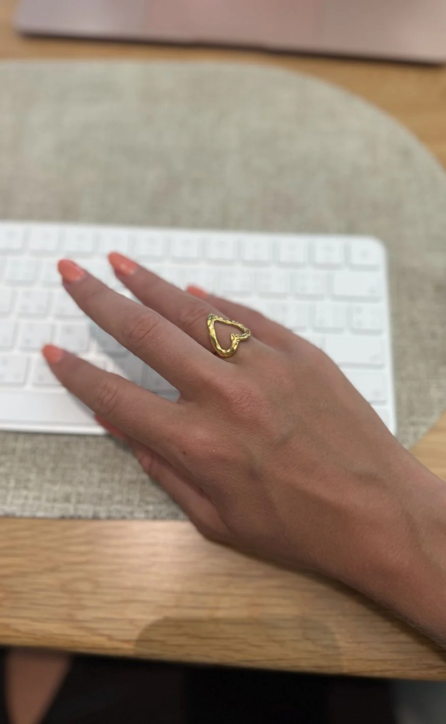 Smykkeli Copenhagen Ring - Midnight Love - Gold Colour - Image 2